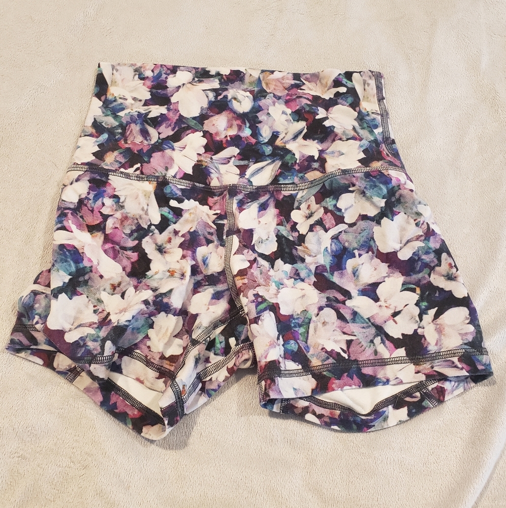Lululemon align shorts